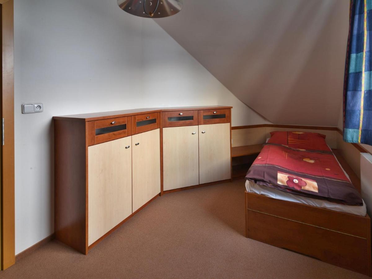 Apartman Bile Labe ชปินด์เลอรูฟ มลิน ภายนอก รูปภาพ