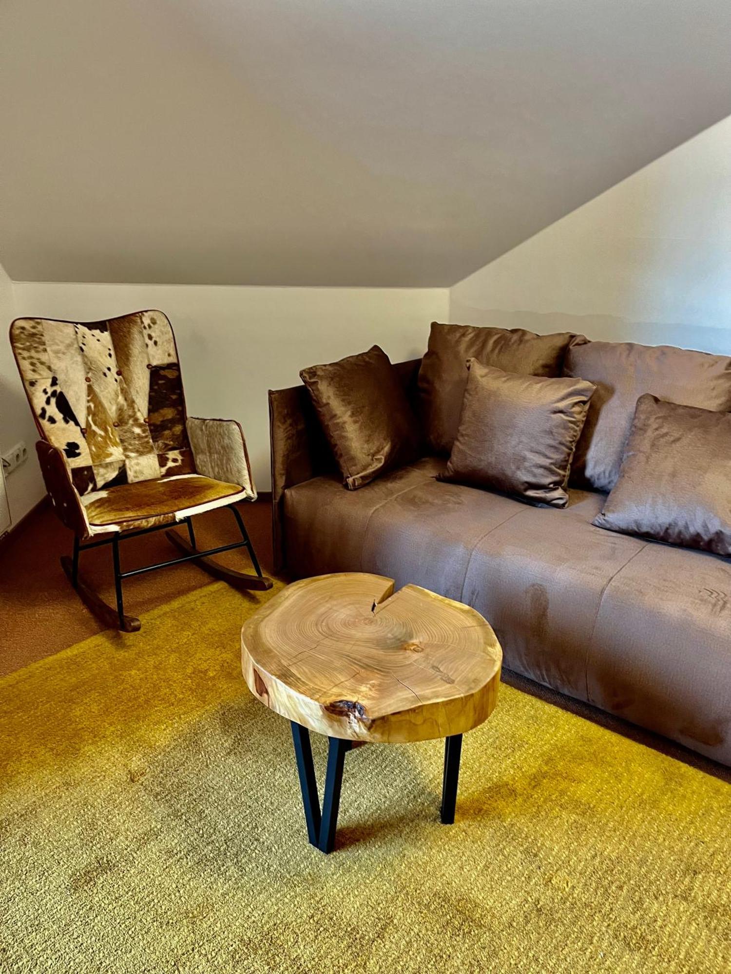 Apartman Bile Labe ชปินด์เลอรูฟ มลิน ภายนอก รูปภาพ